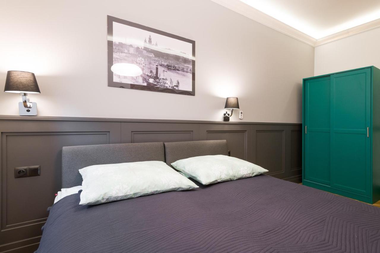 Luxury Apartment At The Main Square Красков Екстериор снимка